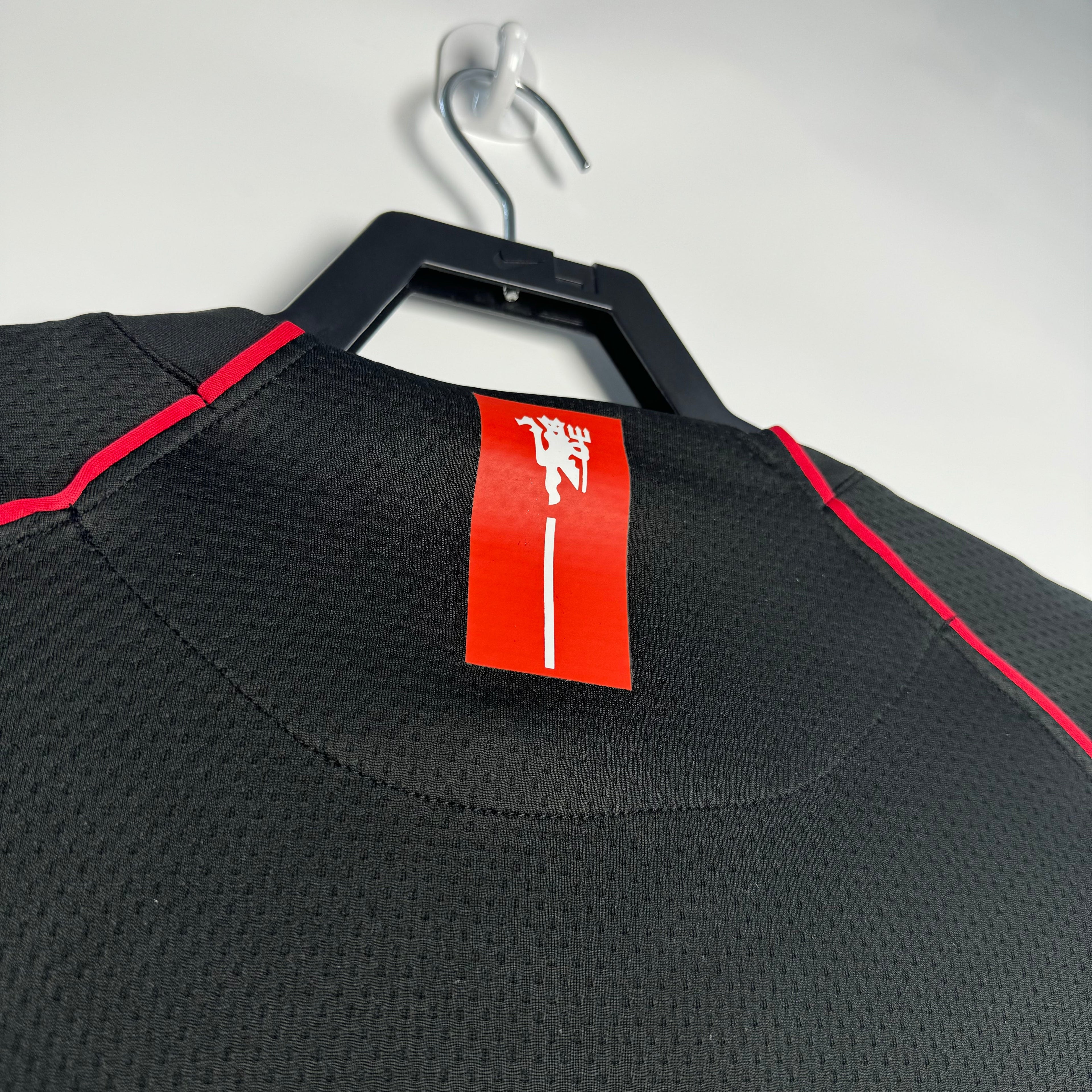 MAILLOT MANCHESTER UNITED MANCHES LONGUES EXTERIEUR 2007/2008