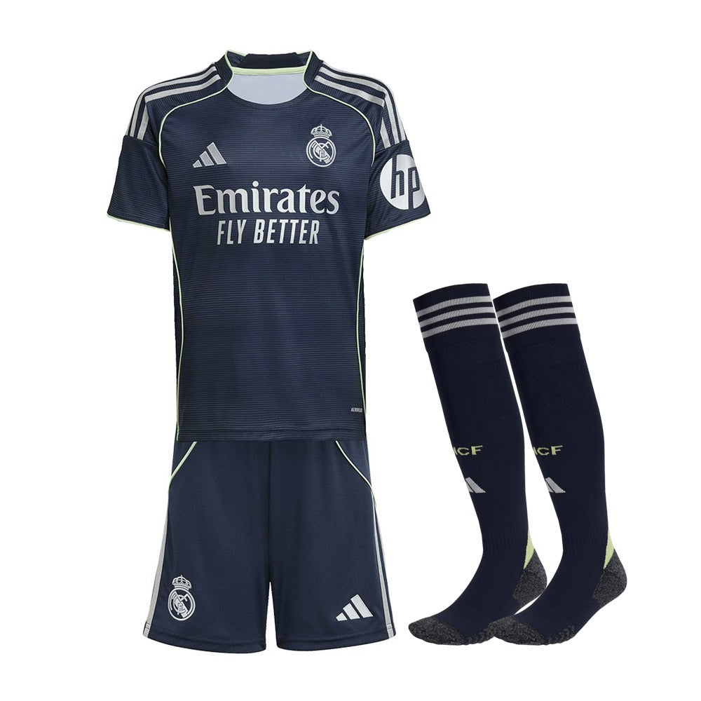 KIT ENFANT REAL MADRID EXTERIEUR 2025-2026