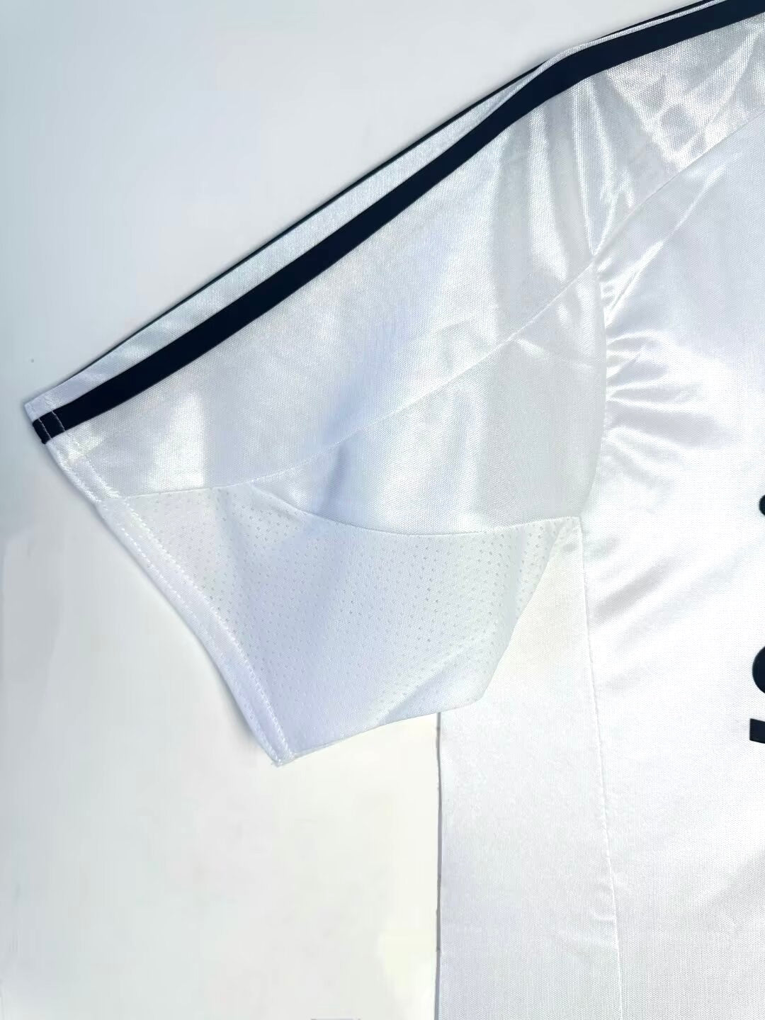 MAILLOT REAL MADRID DOMICILE 2004/2005